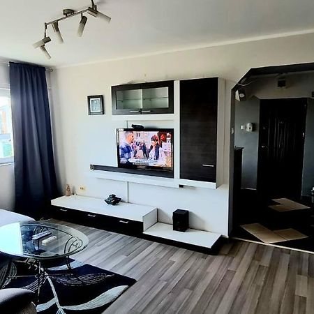 Ultracentral Apartments Bacău Buitenkant foto